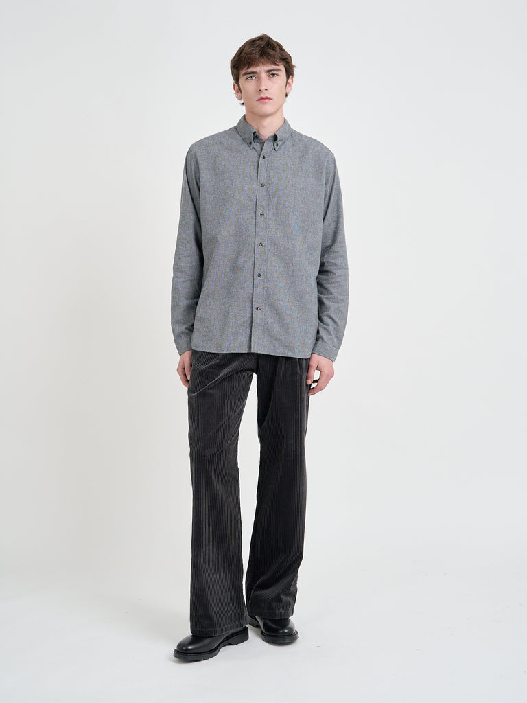 Video of model wearing Oliver Spencer Men's Grey Brushed Cotton Button-Down Shirt